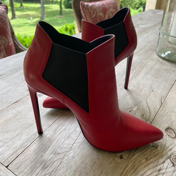 Saint Laurent Red Ankle Boots - Picture 2 of 4